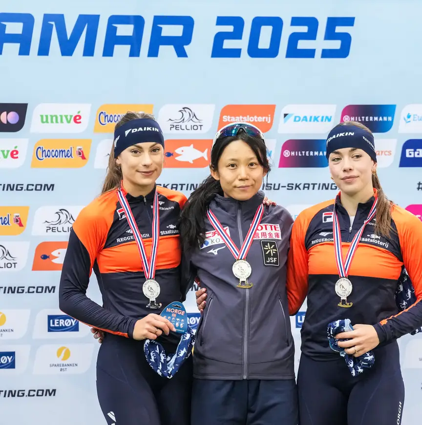 Miho Takagi Marrit Fledderus en Femke Kok