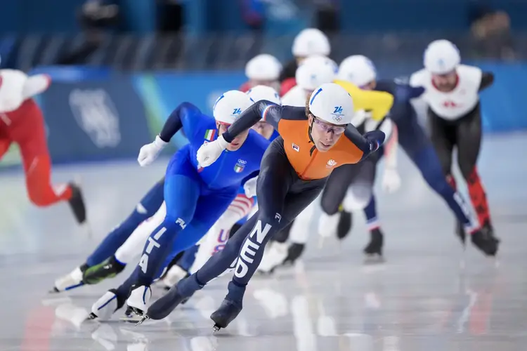 Jorrit Bergsma mass start Milaan