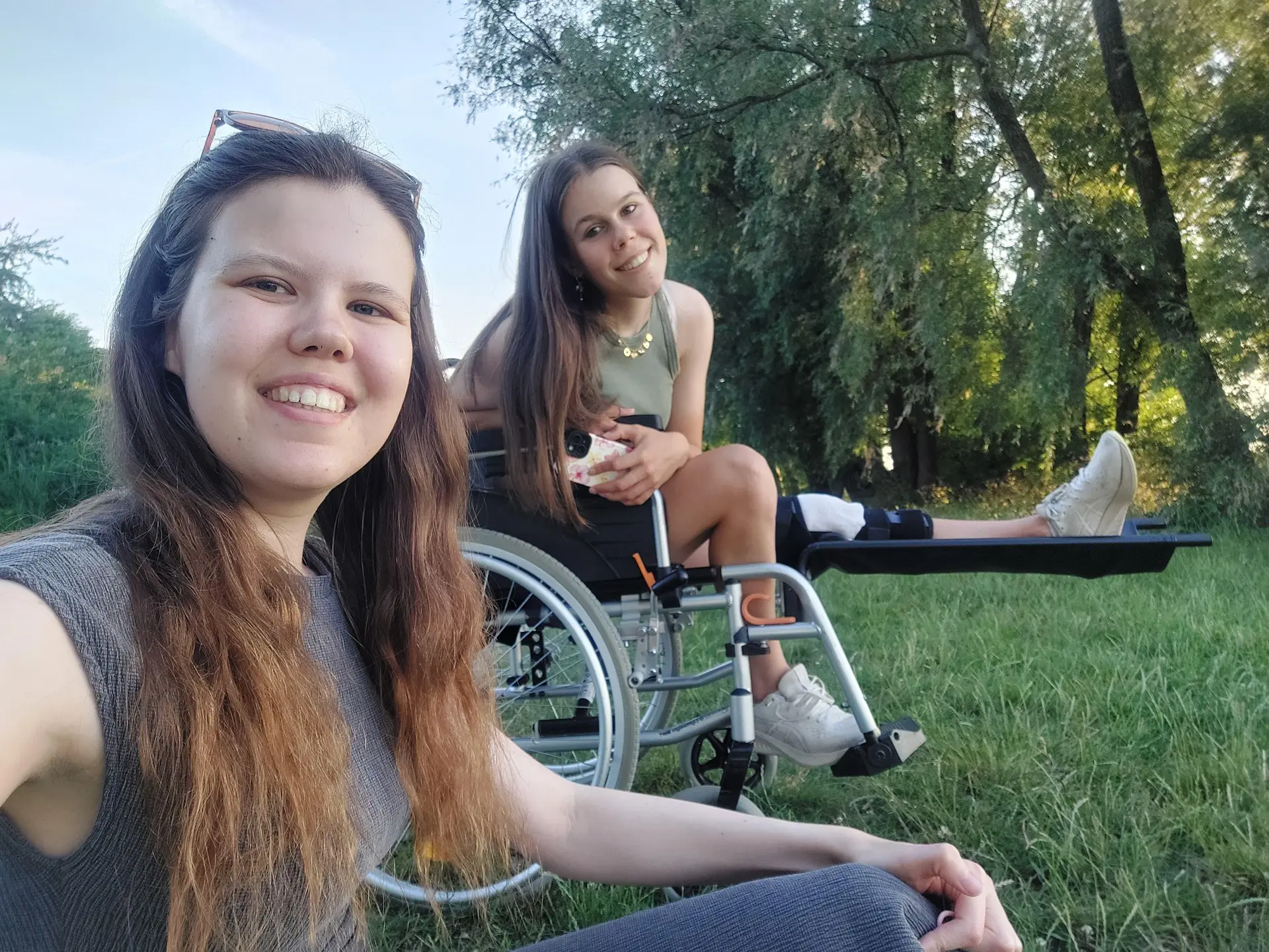 Patricia Koot met zus Daniëlle