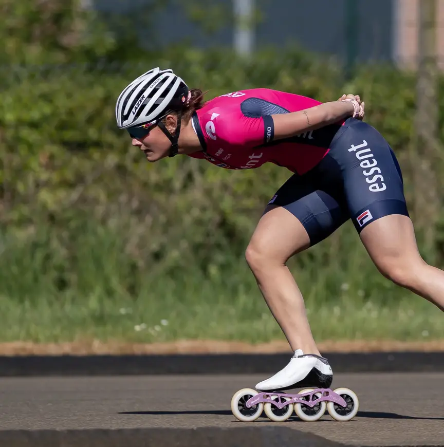 Angel Daleman op inlineskates